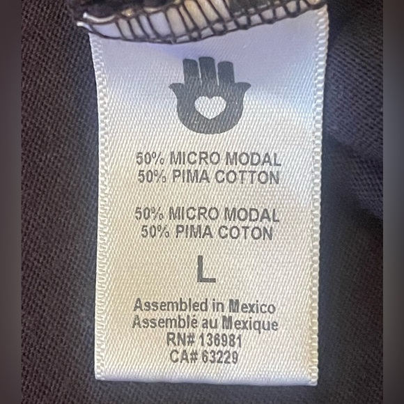 Spiritual Gangster Black Muscle Tee with Vibrant Graphic - Picture 5 of 6